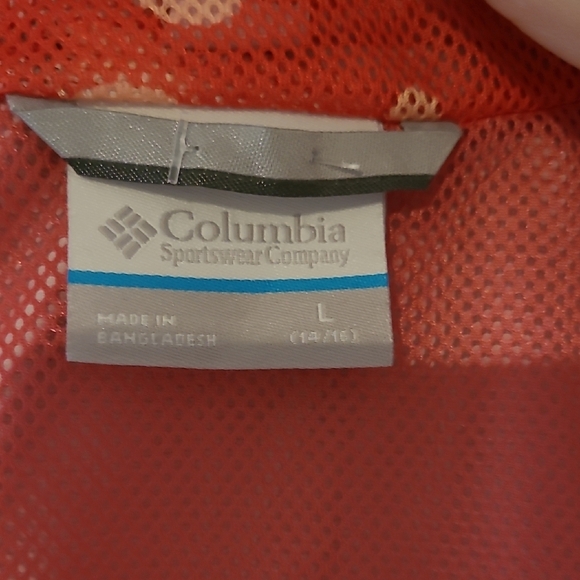 Columbia Pink Ski Jacket with Hood and Lightweight Design - Picture 9 of 9